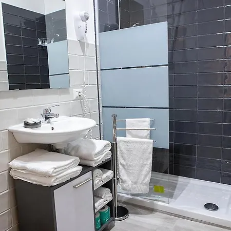 Bed & Breakfast Zuroli Napoli