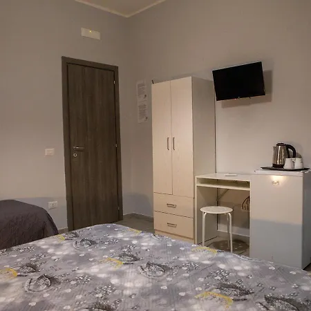 Zuroli 4* Neapol
