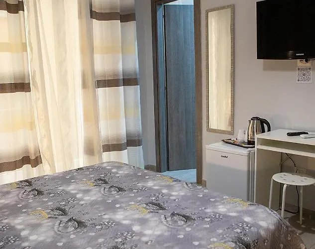 Bed & Breakfast Zuroli 4*