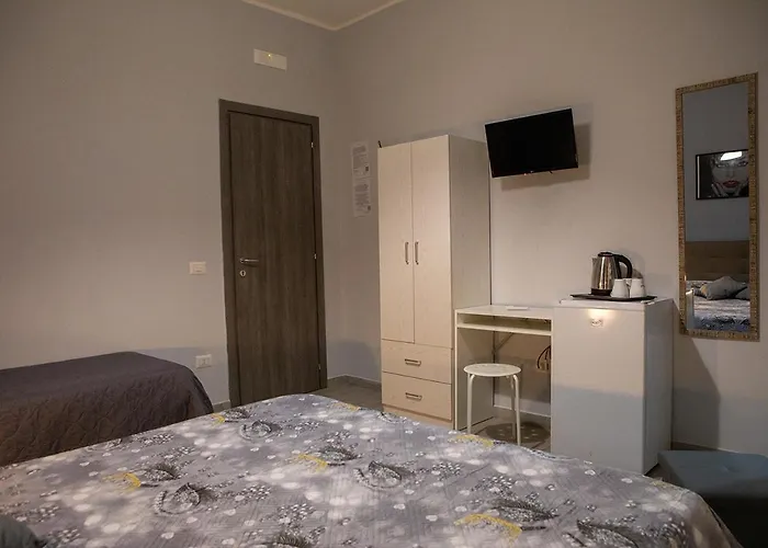 Zuroli 4* Naples