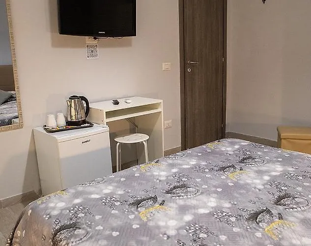 Bed & Breakfast Zuroli 4*