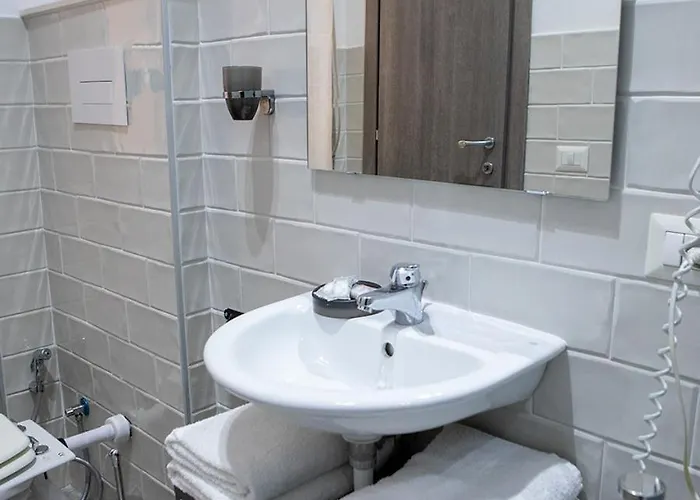 Bed & Breakfast Zuroli 4*
