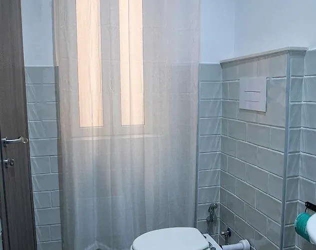 Zuroli فندق مبيت وإفطار 4*