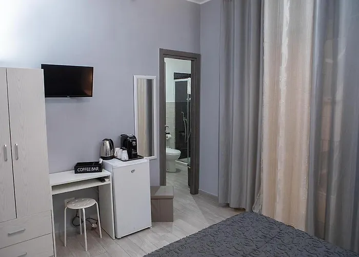 فندق مبيت وإفطار Zuroli