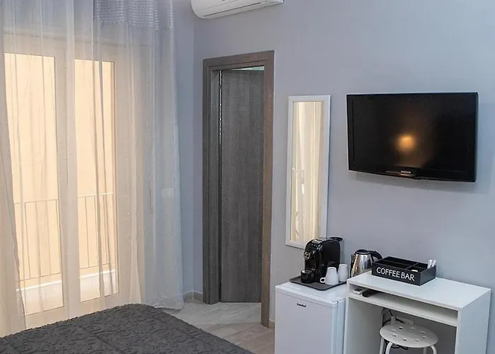 Zuroli فندق مبيت وإفطار 4*